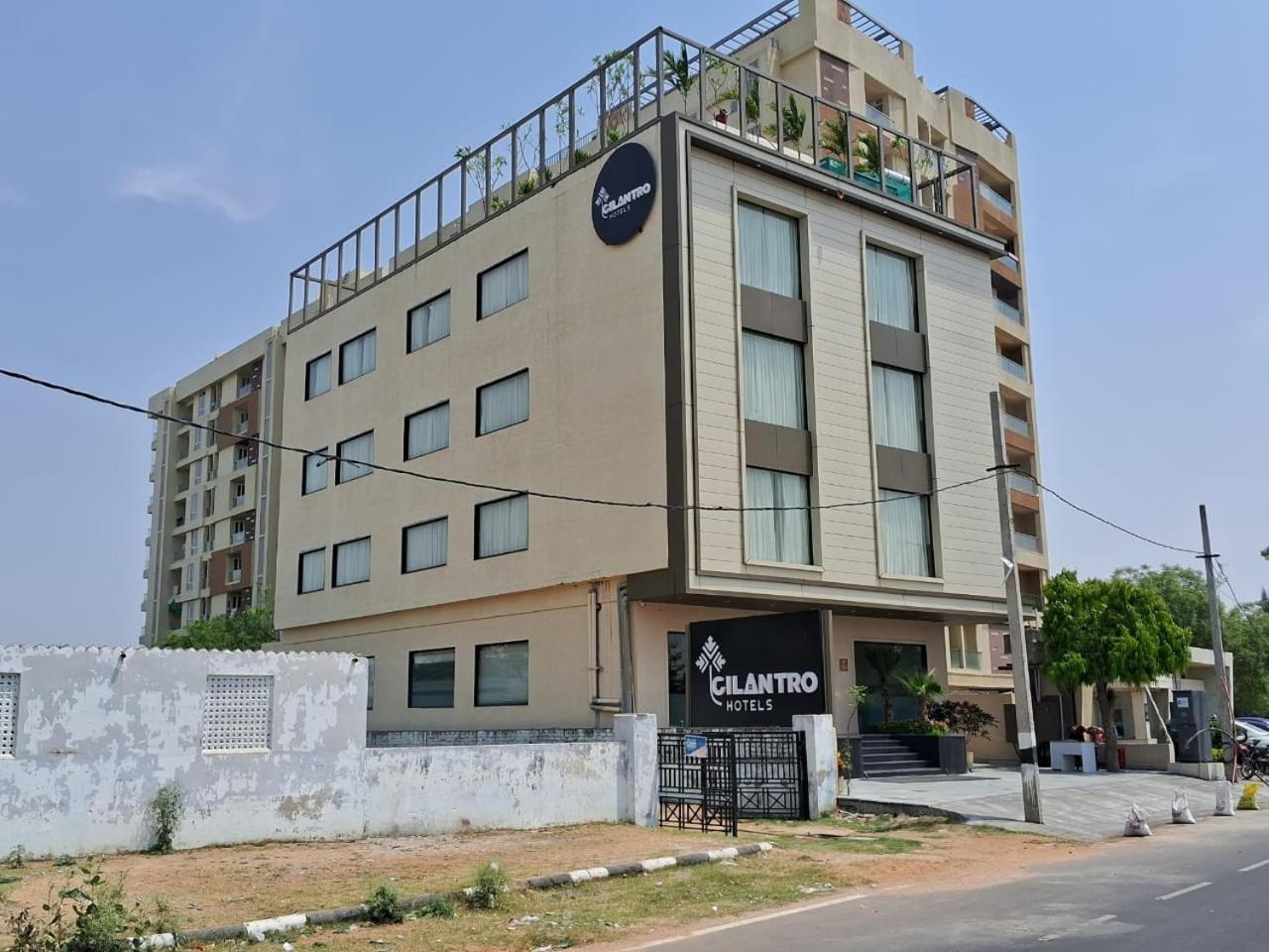 Cilantro Comfort Jaipur Luaran gambar